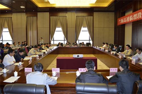 ���C�Rμ�����(xi��ng)Ŀ��(hu��)�h